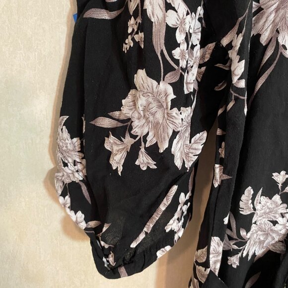 Spiritual Gangsta With Tie Front OS Black & White floral pattern - Picture 6 of 8